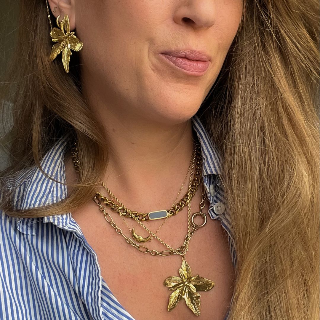 Bloom Necklace | Ketting met bloem | Stainless steel sieraden By Frances Falicia