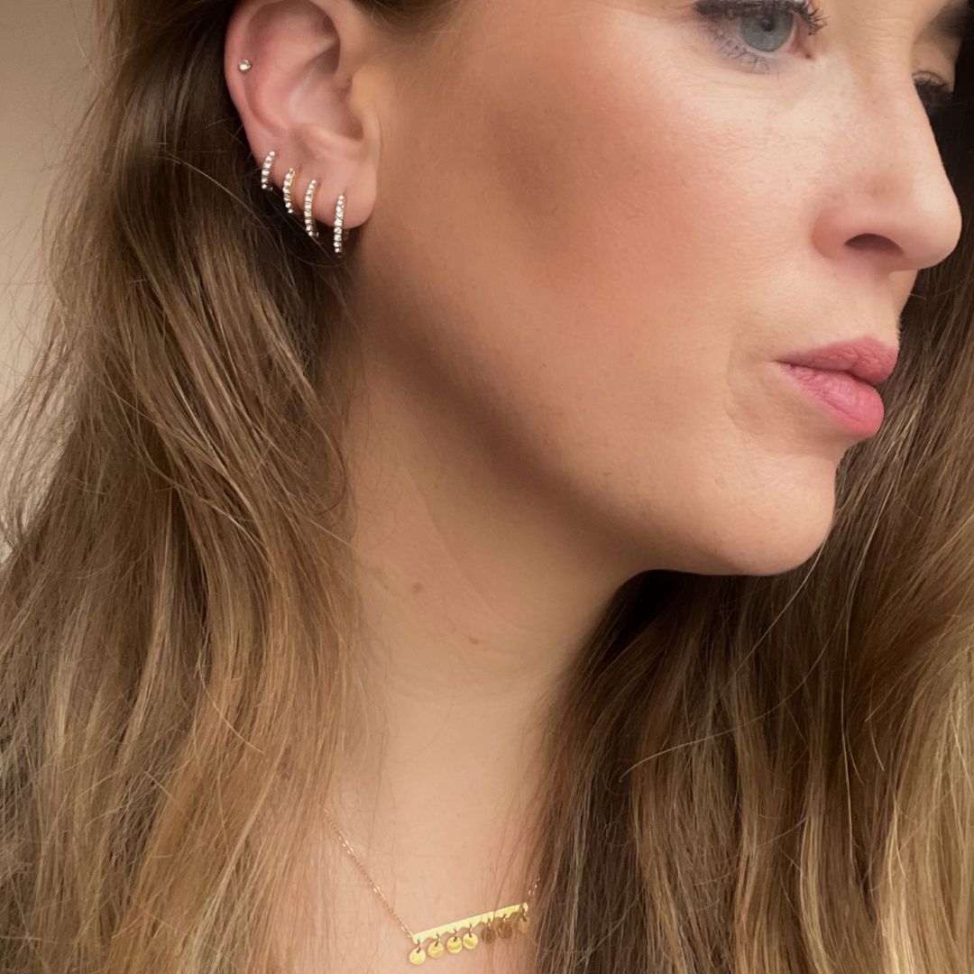 Classic hoops set met zirkonia steentjes | Hoops | Oorbellen By Frances Falicia