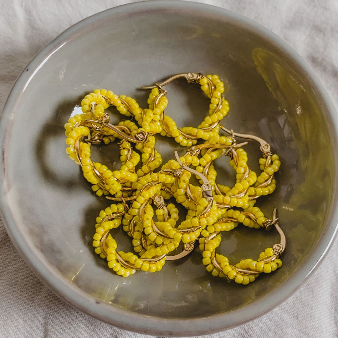 Creolen oorbellen | Oorringen | Geel | Bali Hoops | Stainless steel oorbellen | By Frances Falicia