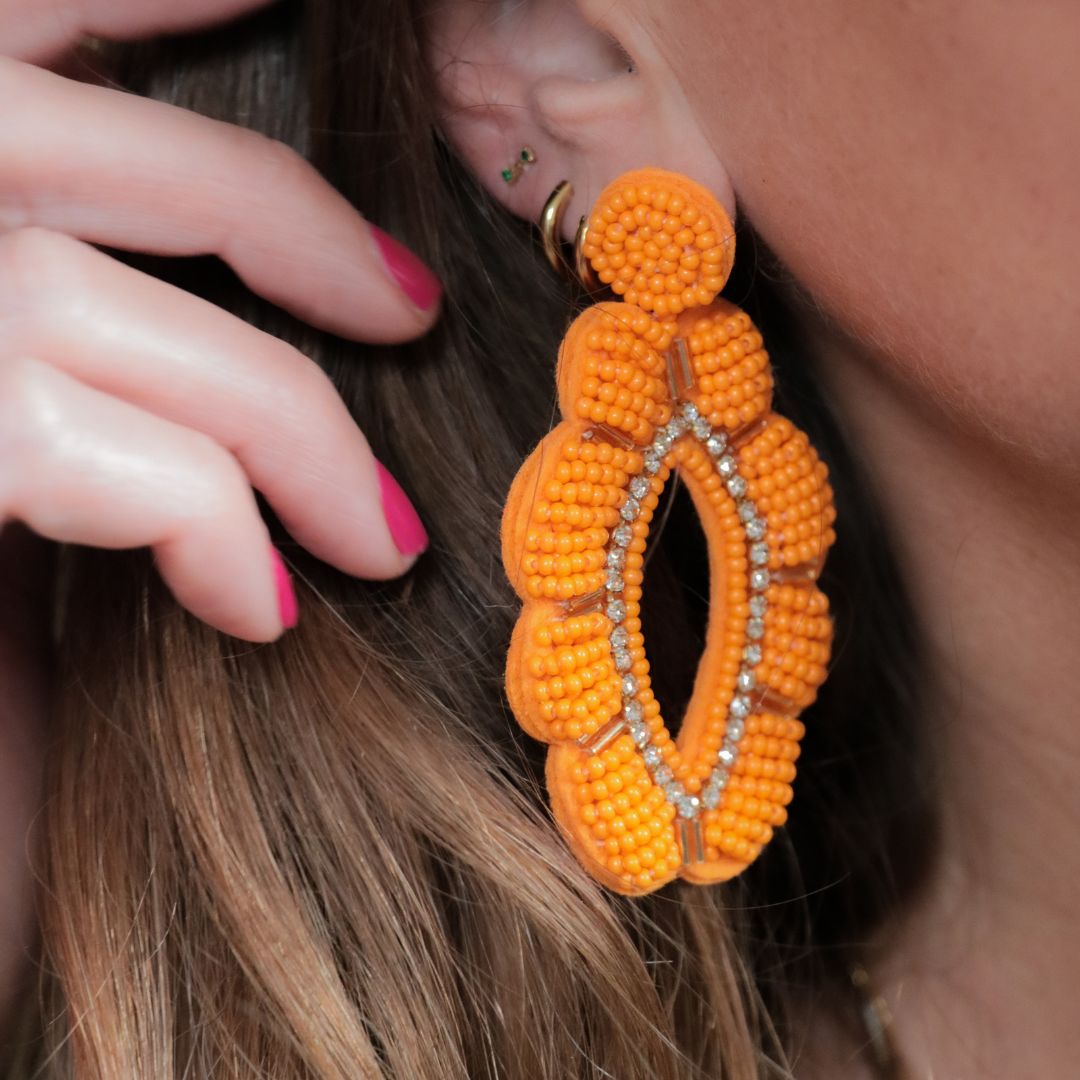 Dutch Royalty Dangles | Oranje oorbellen | Sieraden By Frances Falicia | Stainless steel sieraden