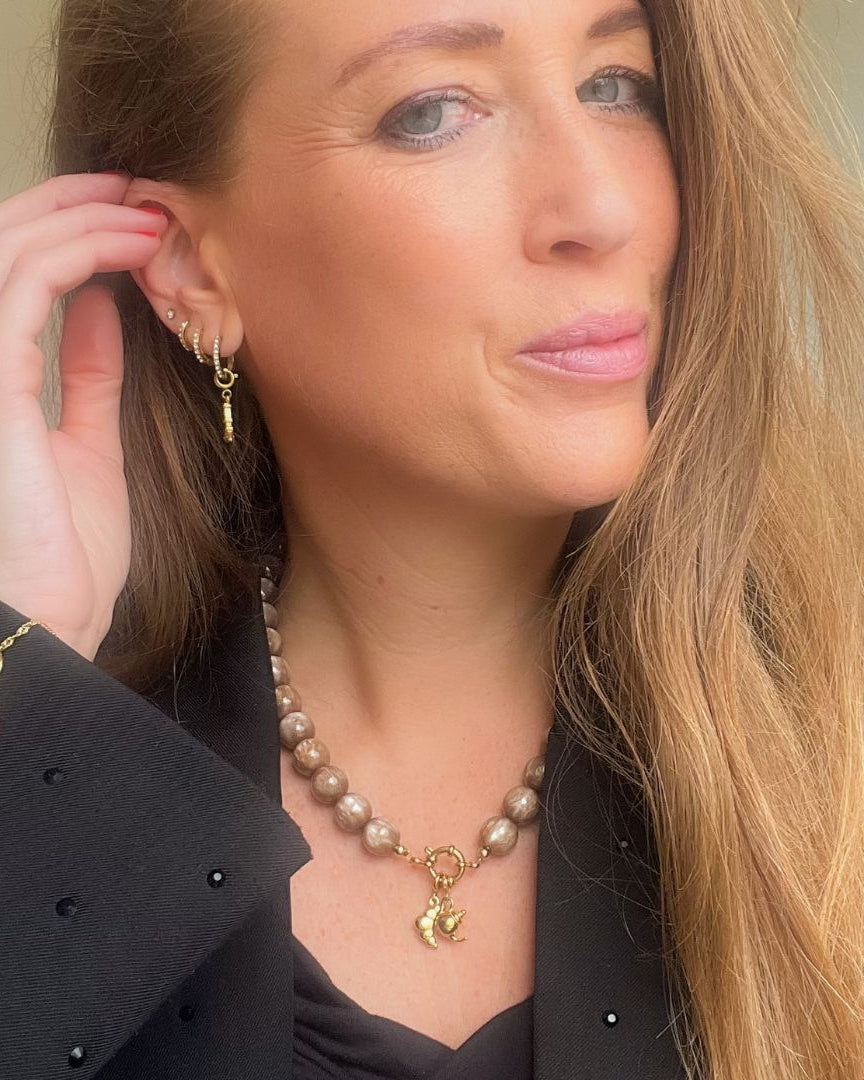 Red Amour | Hartje bedel | Hangertjes | The Charm Bar By Frances Falicia