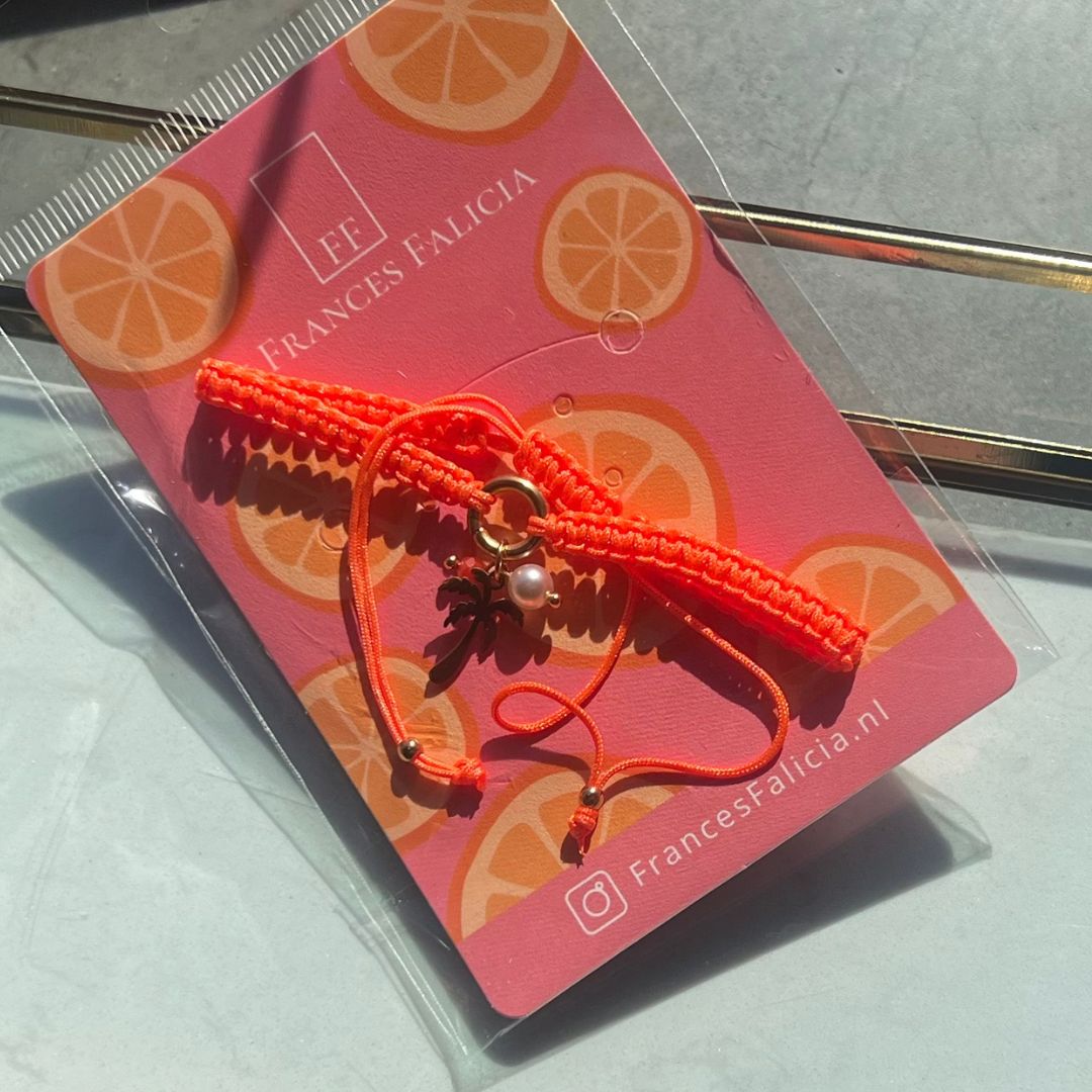 Malibu Beach Bracelet | Oranje armband met palmboom | Armbanden By Frances Falicia