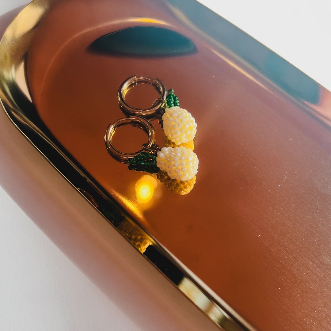 Fruit oorbellen | Miyuki oorbellen | Peer | By Frances Falicia | Stainless steel oorbellen