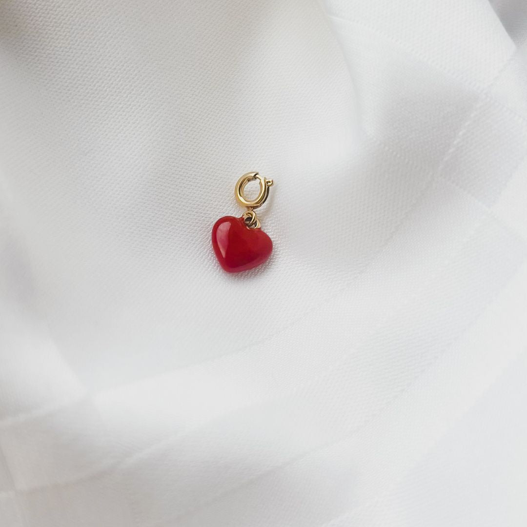 Red Amour | Hartje bedel | Hangertjes | The Charm Bar By Frances Falicia