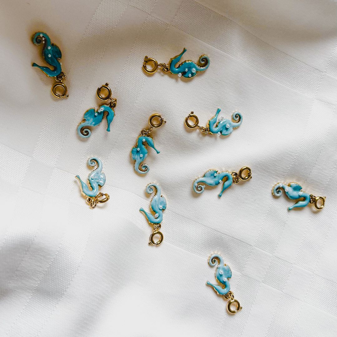 Seahorse Magic Charm | Zeepaardje bedel | The Charm Bar | Sieraden By Frances Falicia