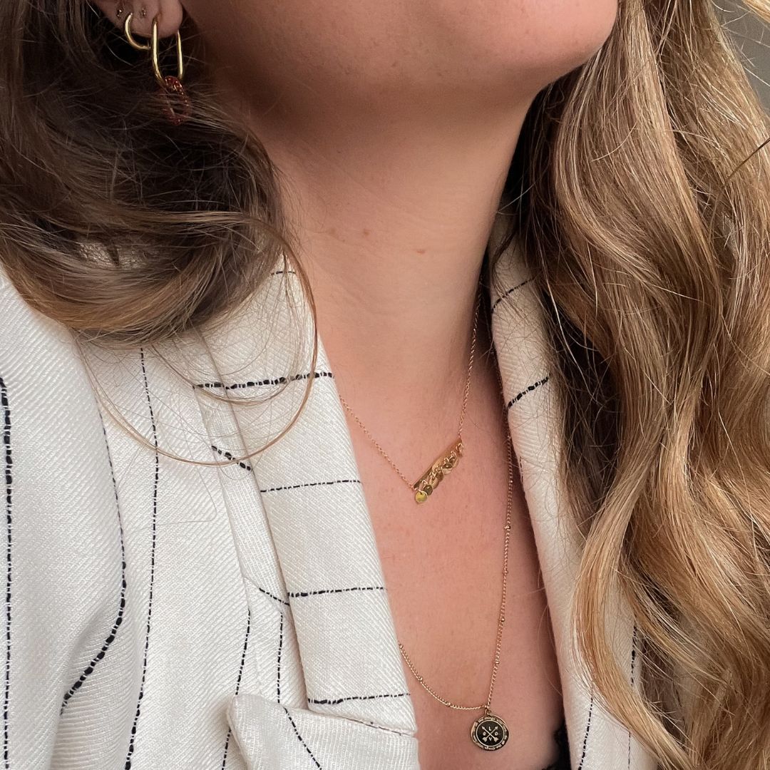 Ketting met ronde love bedel | Stainless steel sieraden By Frances Falicia