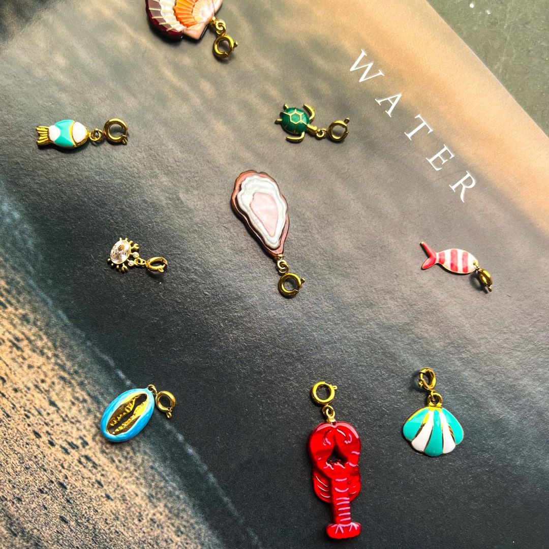 Crab Classique Charm | Krab bedel | hangertje | The Charm Bar | Sieraden By Frances Falicia