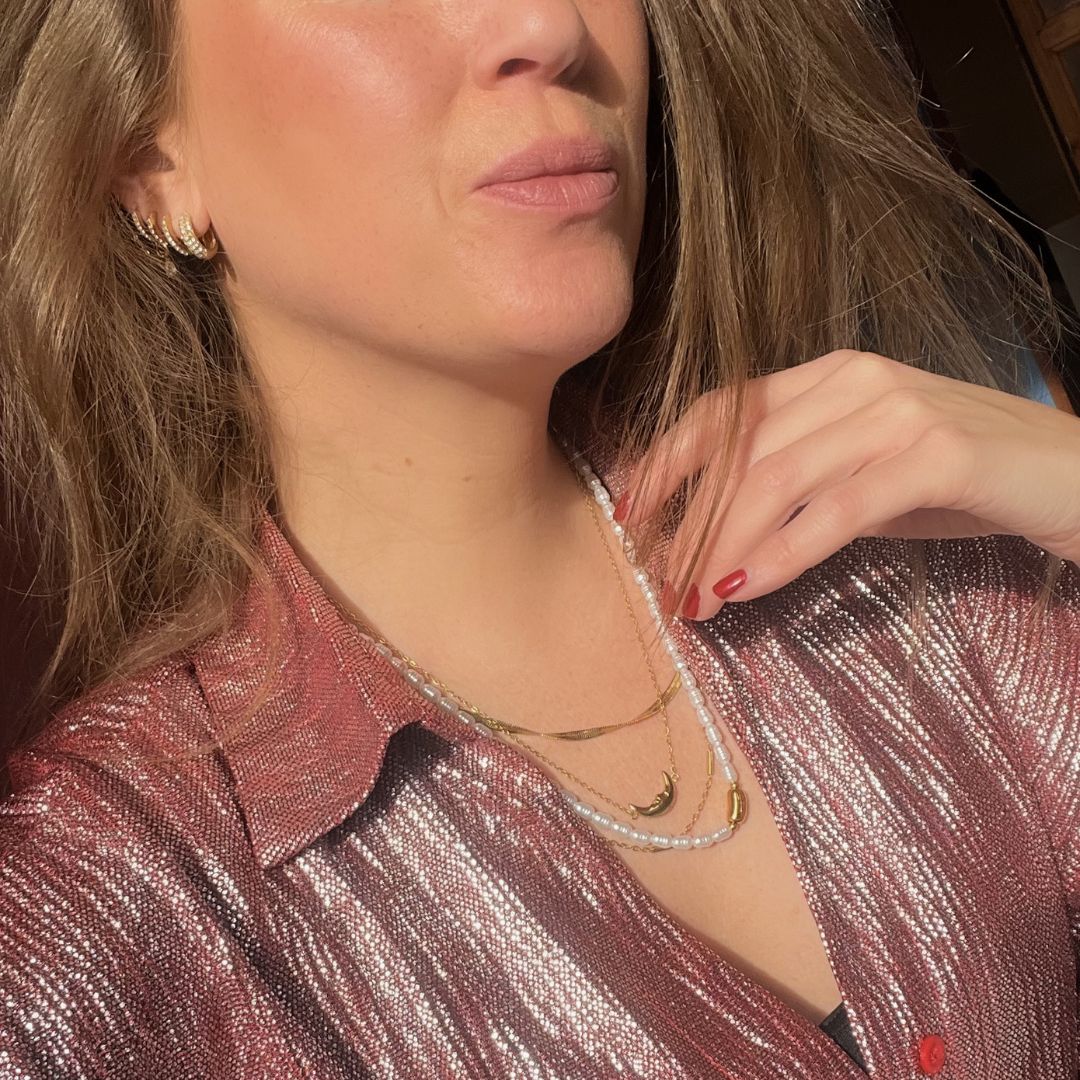 Sleeping Moon | Halve maan ketting | Sieraden By Frances Falicia