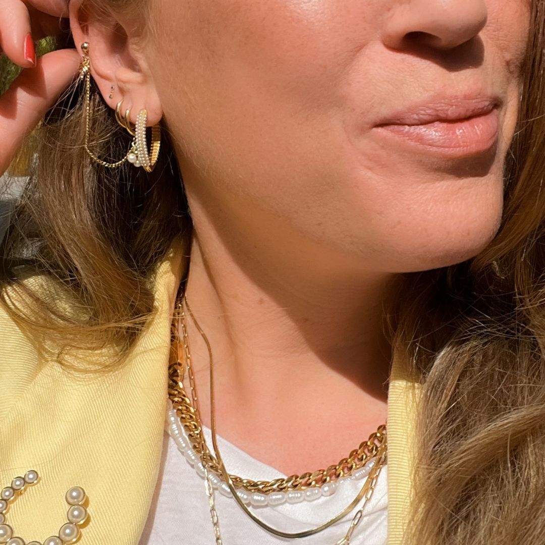 Almond hoops | Pearl | Stainless steel oorbellen By Frances Falicia