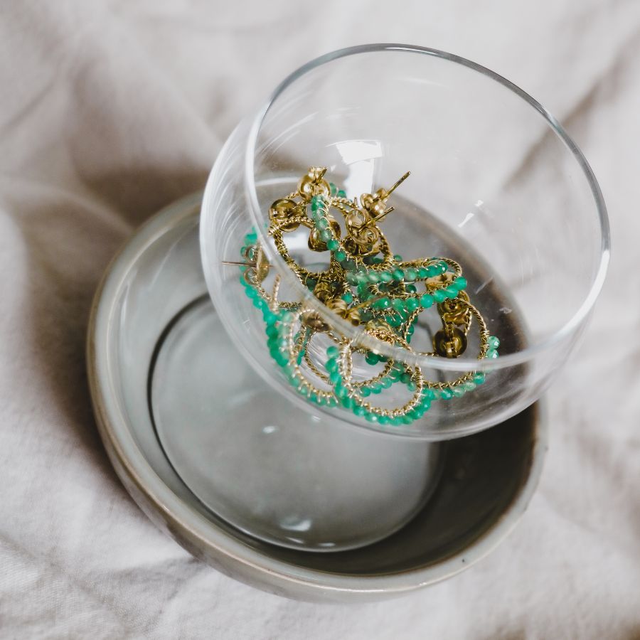 Mint | Bali Hoops | Groene oorbellen | By Frances Falicia