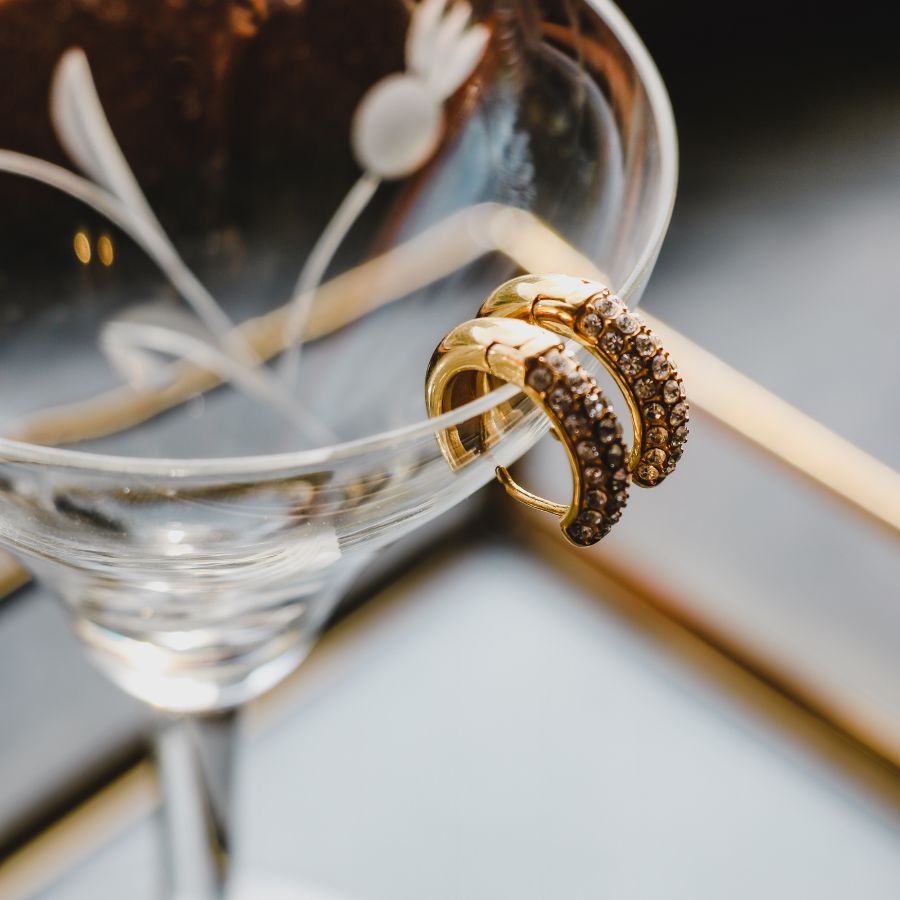 Huggie hoops | Frances Falicia | Stainless steel sieraden