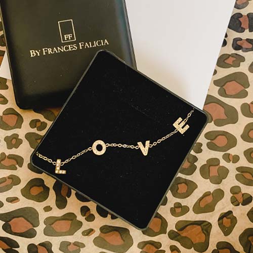 Love armband | Frances Falicia