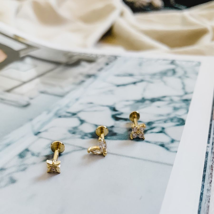 flower piercing | leaves piercing | bliksem piercing | Frances Falicia