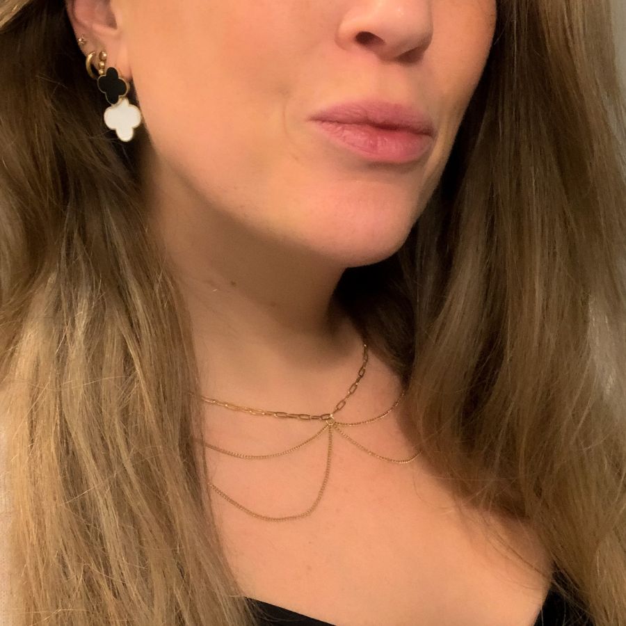 Multilayer ketting | dubbele ketting | klaver oorbellen | zwart wit oorbellen | Frances Falicia