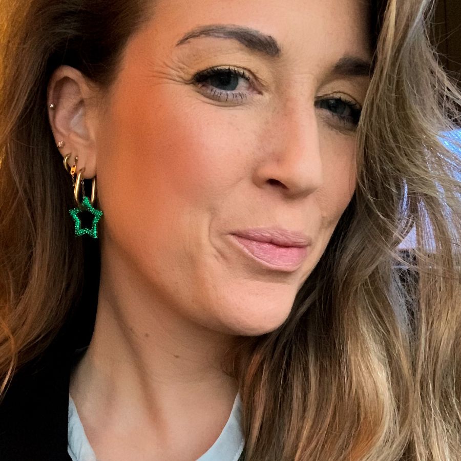 Ster oorbellen | Oval hoops | Frances Falicia