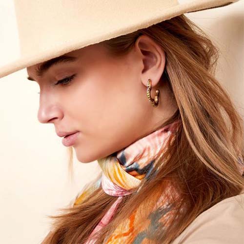 clover hoops met regenboog zirkonia | Frances Falicia