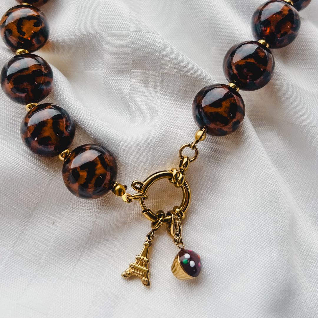 Leopard Glow Necklace | Kralenketting | Panterprint ketting | Sieraden By Frances Falicia