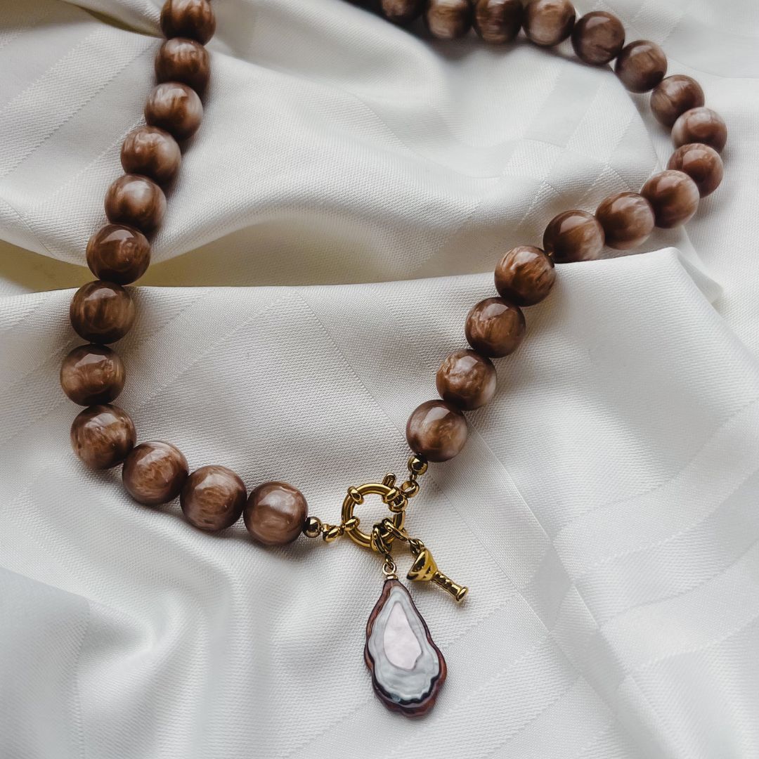 Espresso Chic Necklace | Kralenketting | Sieraden By Frances Falicia